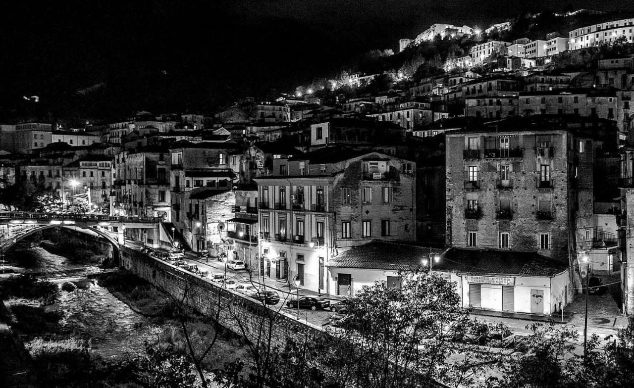 Montesanto 116 Lägenhet Cosenza Exteriör bild