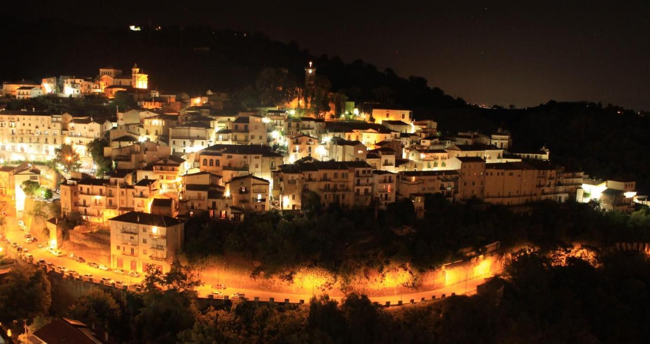 Montesanto 116 Lägenhet Cosenza Exteriör bild